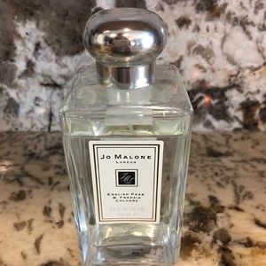 Jo Malone English Pear and Freesia cologne